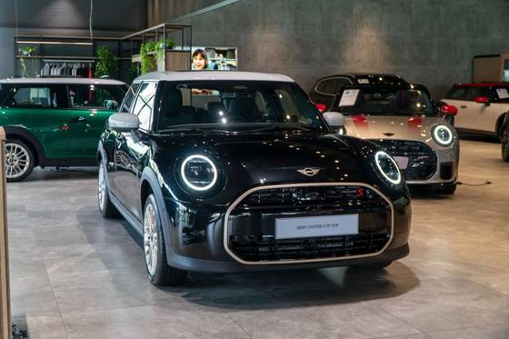 MINI COOPER 2.0 16V TWINPOWER GASOLINA S TOP 4P STEPTRONIC